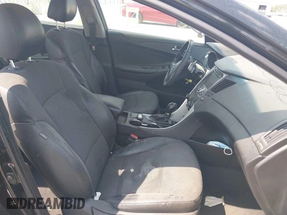 2013 Hyundai Sonata Limited with VIN 5NPEC4AC5DH618792, listed as a IAAI auction lot 39890812 with 115,557 mi miles and . Bid and sale history available at DreamBid. Image 5.
