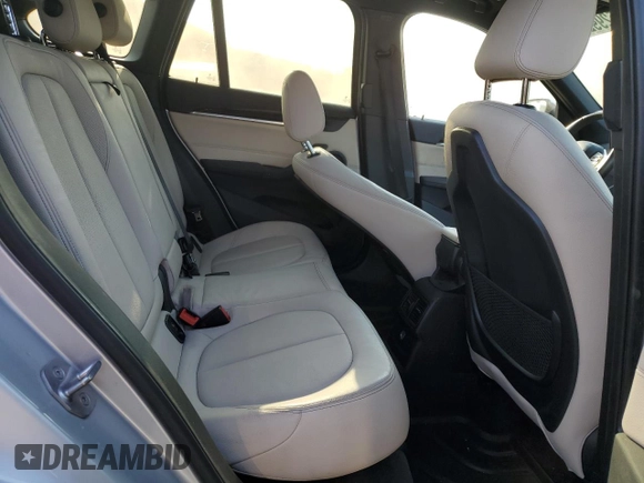 2016 BMW X1 xDrive28i with VIN WBXHT3Z34G4A49509, listed as a Copart auction lot 52992105 with 83,619 mi miles and Salvage Title. Bid and sale history available at carsss.com. Image 11.