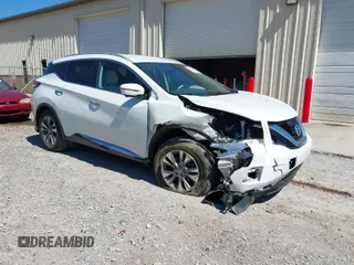 2016 Nissan Murano S with VIN 5N1AZ2MGXGN155533, listed as a IAAI auction lot 41811188 with 71,993 mi miles and . Bid and sale history available at carsss.com. Image 1.