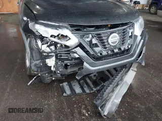 2018 Nissan Rogue SV with VIN KNMAT2MV8JP597520, listed as a IAAI auction lot 41963674 with 125,047 mi miles. Bid and sale history available at carsss.com. Image 6.