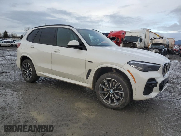 2022 BMW X5 xDrive45e with VIN 5UXTA6C0XN9L16712, listed as a Copart auction lot 45420585 with 20,526 mi miles and Salvage Title. Bid and sale history available at carsss.com. Image 4.