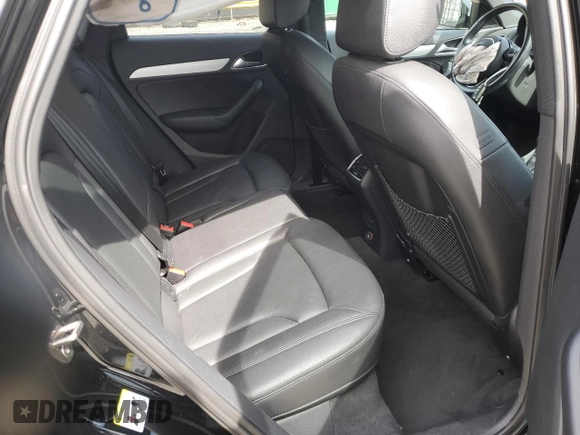 2017 Audi Q3 Premium z VIN WA1ECCFS6HR008225, wystawiony jako Copart lot #49526935 z przebiegiem 61 250 mil mil oraz Szkody całkowita. Historia ofert i sprzedaży dostępna na DreamBid. Obrazek 11.