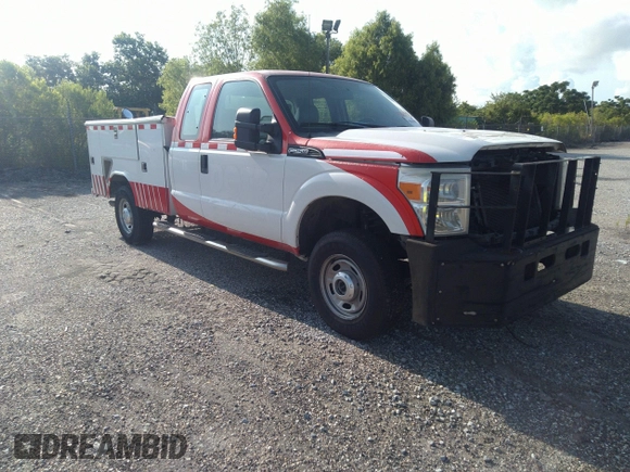 2016 Ford F-250 XL with VIN 1FD7X2B64GEC87424, listed as a IAAI auction lot 42014960 with 557,866 mi miles and . Bid and sale history available at DreamBid. Image 1.