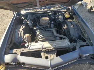 1974 Chevrolet Monte Carlo z VIN 1H57L4Z474911, wystawiony jako Copart lot #42961555 z przebiegiem 76 687 mil mil oraz Szkody całkowita. Historia ofert i sprzedaży dostępna na DreamBid. Obrazek 11.