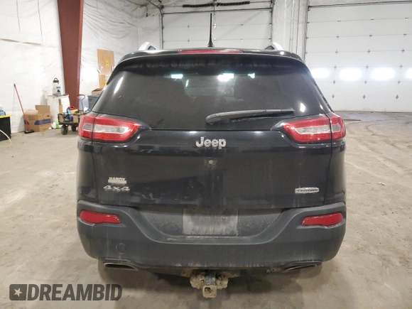 2015 Jeep Cherokee Latitude z VIN 1C4PJMCS4FW757084, wystawiony jako Copart lot #49025455 z przebiegiem 205 132 mil mil oraz Szkoda całkowita • Salvage title. Historia ofert i sprzedaży dostępna na DreamBid. Obrazek 6.