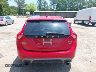 2015 Volvo V60 with VIN YV1902SP7F1221377, listed as a IAAI auction lot 42347523 with 156,787 mi miles and . Bid and sale history available at DreamBid. Image 16.