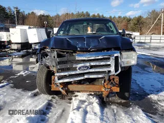 2006 Ford F-250 XL z VIN 1FTSX21P86EC45152, wystawiony jako Copart lot #58487155 z przebiegiem 204 104 mil mil oraz Nie do naprawy • Non repairable. Historia ofert i sprzedaży dostępna na DreamBid. Obrazek 5.