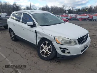 2011 Volvo XC60 3.0T с VIN YV4902DZ9B2149989, выставлен на аукционе IAAI как лот 41327466 с пробегом 165 063 миль миль и . История ставок и продаж доступна на DreamBid. Изображение 1.
