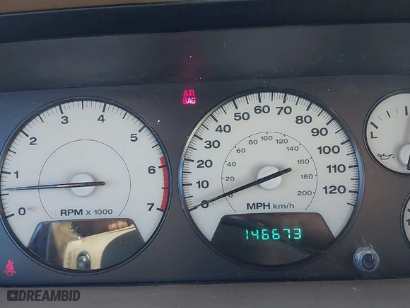 2002 Jeep Grand Cherokee Limited with VIN 1J8GW58N12C268589, listed as a IAAI auction lot 41748099 with 146,673 mi miles. Bid and sale history available at carsss.com. Image 7.