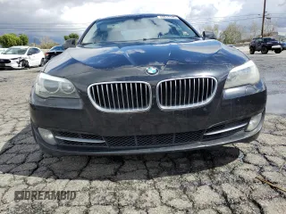 2013 BMW 5 Series 528i with VIN WBAXG5C5XDD234995, listed as a Copart auction lot 48617145 with 165,889 mi miles and Clean Title. Bid and sale history available at carsss.com. Image 5.