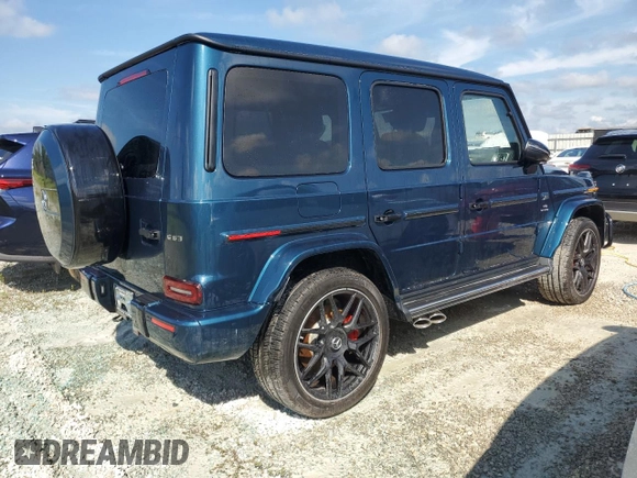 2024 Mercedes-Benz G 63 AMG with VIN W1NYC7HJ3RX517192, listed as a Copart auction lot 73797964 with 111,984 mi miles and Non Repairable. Bid and sale history available at DreamBid. Image 3.