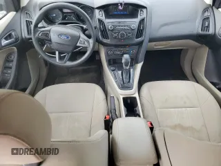 2018 Ford Focus SE z VIN 1FADP3F27JL250591, wystawiony jako Copart lot #54989245 z przebiegiem 85 838 mil mil oraz Szkoda całkowita • Salvage title. Historia ofert i sprzedaży dostępna na DreamBid. Obrazek 8.