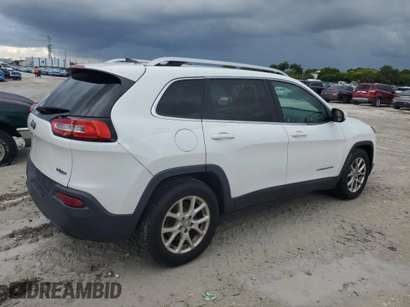 2016 Jeep Cherokee Latitude with VIN 1C4PJLCS9GW137505, listed as a Copart auction lot 62569105 with 135,101 mi miles and Clean title. Bid and sale history available at DreamBid. Image 3.