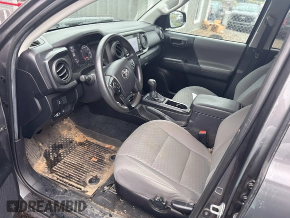 2021 Toyota Tacoma SR z VIN 5TFCZ5AN2MX279975, wystawiony jako IAAI lot #42477503 z przebiegiem 50 690 mil mil oraz . Historia ofert i sprzedaży dostępna na DreamBid. Obrazek 15.