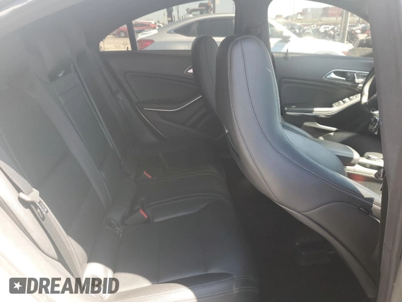 2018 Mercedes-Benz CLA 250 z VIN WDDSJ4EB1JN546811, wystawiony jako Copart lot #50373125 z przebiegiem Nie podano mil oraz Szkoda całkowita • Salvage title. Historia ofert i sprzedaży dostępna na DreamBid. Obrazek 10.