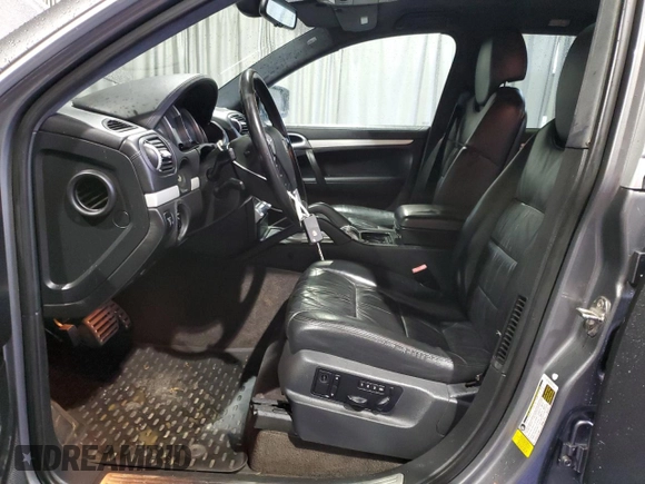 2008 Porsche Cayenne Turbo with VIN WP1AC29P28LA83124, listed as a Copart auction lot 83265924 with 90,938 mi miles and Clean Title. Bid and sale history available at carsss.com. Image 7.