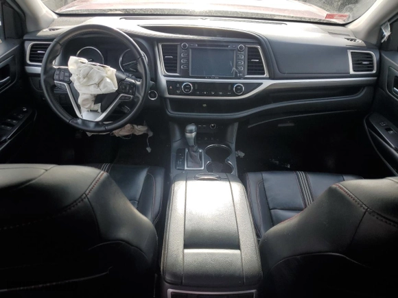2019 Toyota Highlander SE with VIN 5TDJZRFH2KS609926, listed as a Copart auction lot 88778605 with 210,367 mi miles and Salvage Title. Bid and sale history available at carsss.com. Image 8.