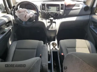 2017 Nissan NV200 SV z VIN 3N6CM0KN9HK703107, wystawiony jako Copart lot #55273234 z przebiegiem 194 548 mil mil oraz Szkoda całkowita • Salvage title. Historia ofert i sprzedaży dostępna na DreamBid. Obrazek 8.