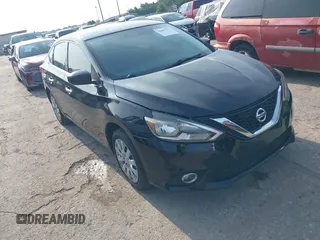 2017 Nissan Sentra SV z VIN 3N1AB7AP8HY255048, wystawiony jako IAAI lot #42407273 z przebiegiem 8 887 mil mil oraz . Historia ofert i sprzedaży dostępna na DreamBid. Obrazek 1.