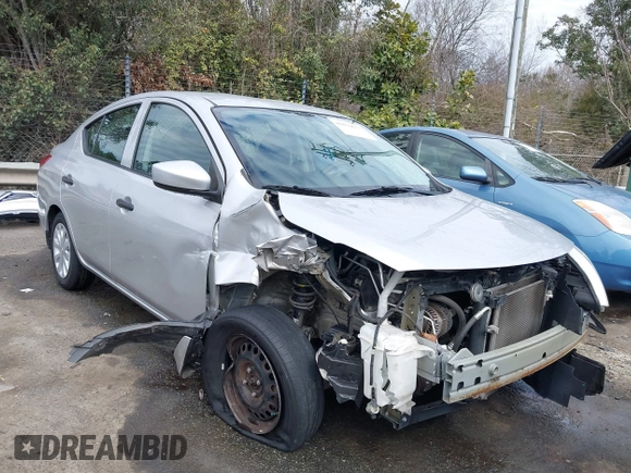 2016 Nissan Versa SV with VIN 3N1CN7APXGL883043, listed as a IAAI auction lot 41659677 with 161,159 mi miles and . Bid and sale history available at carsss.com. Image 1.
