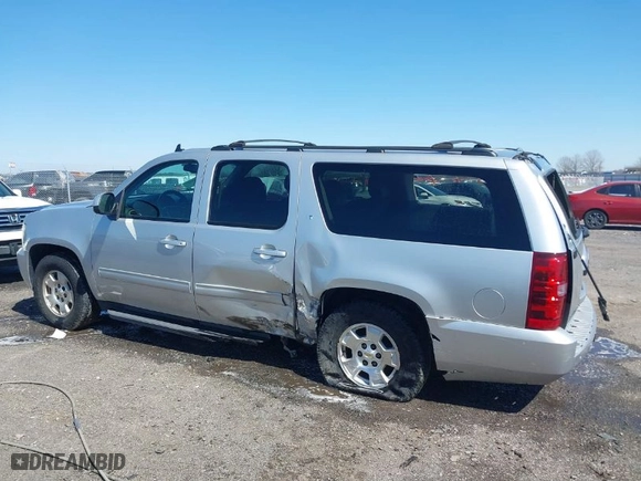 2012 Chevrolet Suburban LT with VIN 1GNSKJE73CR134880, listed as a IAAI auction lot 41748869 with NaN miles. Bid and sale history available at carsss.com. Image 14.