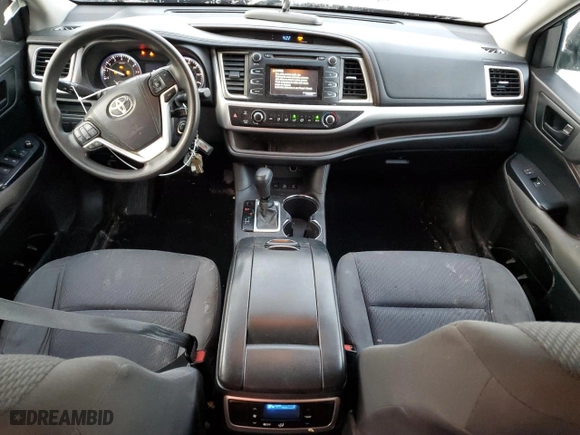 2016 Toyota Highlander LE with VIN 5TDBKRFH6GS289025, listed as a Copart auction lot 41775995 with 154,898 mi miles and Non Repairable. Bid and sale history available at carsss.com. Image 8.
