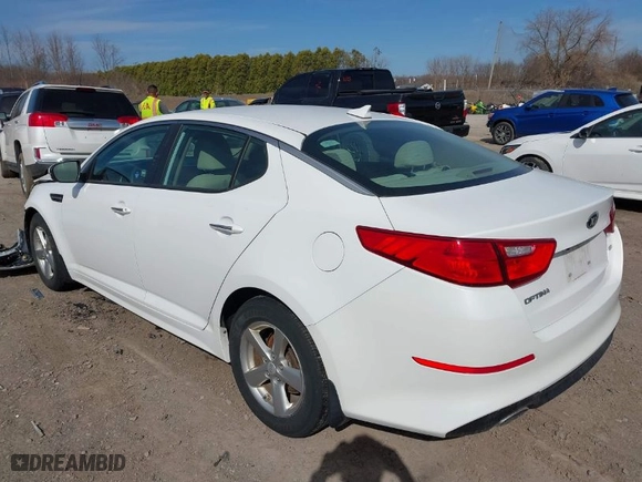 2015 Kia Optima LX with VIN 5XXGM4A78FG366057, listed as a IAAI auction lot 41804245 with 75,502 mi miles. Bid and sale history available at carsss.com. Image 3.