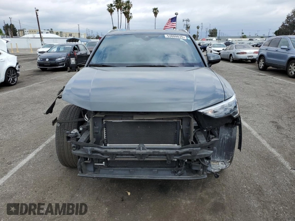 2020 Audi Q3 Premium z VIN WA1AECF38L1095702, wystawiony jako Copart lot #53888035 z przebiegiem 44 414 mil mil oraz Szkoda całkowita • Salvage title. Historia ofert i sprzedaży dostępna na DreamBid. Obrazek 5.