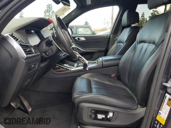 2019 BMW X7 xDrive50i with VIN 5UXCX4C59KLS38632, listed as a Copart auction lot 51963025 with 56,346 mi miles and Salvage Title. Bid and sale history available at carsss.com. Image 7.