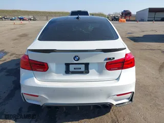 2017 BMW M3 with VIN WBS8M9C5XH5G83774, listed as a IAAI auction lot 41473471 with 91,000 mi miles. Bid and sale history available at carsss.com. Image 15.
