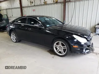 2007 Mercedes-Benz CLS-Class 5.5L with VIN WDDDJ72X77A091912, listed as a Copart auction lot 72378144 with 0 mi miles and Salvage Title. Bid and sale history available at carsss.com. Image 4.