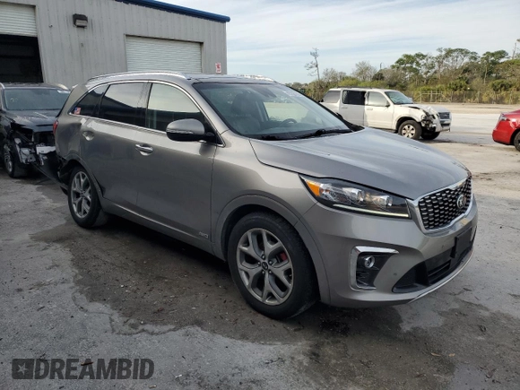 2019 Kia Sorento SX V6 with VIN 5XYPKDA59KG505820, listed as a Copart auction lot 42250135 with 59,097 mi miles and Salvage Title. Bid and sale history available at carsss.com. Image 4.