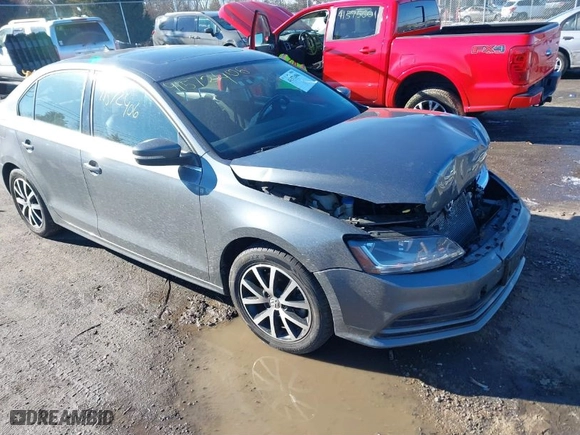 2017 Volkswagen Jetta 1.4T SE with VIN 3VWB67AJ7HM299130, listed as a IAAI auction lot 41572406 with 115,898 mi miles. Bid and sale history available at carsss.com. Image 1.