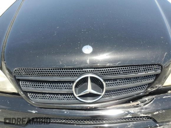 2001 Mercedes-Benz M 320/430/500 z VIN 4JGAB54E61A242946, wystawiony jako Copart lot #53629265 z przebiegiem 225 597 mil mil oraz Szkoda całkowita • Salvage title. Historia ofert i sprzedaży dostępna na DreamBid. Obrazek 13.