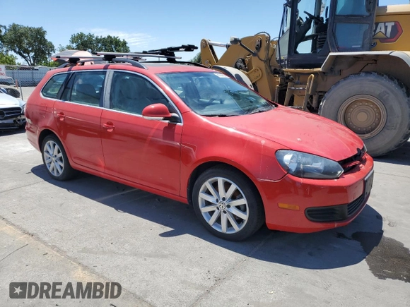 2013 Volkswagen Jetta TDI w/Sunroof & Nav with VIN 3VWPL7AJ7DM687211, listed as a Copart auction lot 61039845 with 140,468 mi miles and Clean title. Bid and sale history available at DreamBid. Image 4.