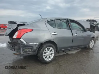 2017 Nissan Versa SV z VIN 3N1CN7AP1HL849686, wystawiony jako Copart lot #57840005 z przebiegiem Nie podano mil oraz Szkoda całkowita • Salvage title. Historia ofert i sprzedaży dostępna na DreamBid. Obrazek 3.