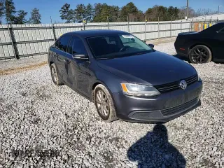 2014 Volkswagen Jetta Sedan SE w/Connectivity with VIN 3VWD07AJ7EM411432, listed as a Copart auction lot 43646655 with 138,430 mi miles and Salvage Title. Bid and sale history available at carsss.com. Image 13.