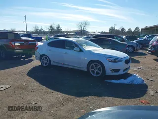 2014 Kia Cadenza Premium with VIN KNALN4D71E5147822, listed as a IAAI auction lot 41260097 with Not Provided miles. Bid and sale history available at carsss.com. Image 1.