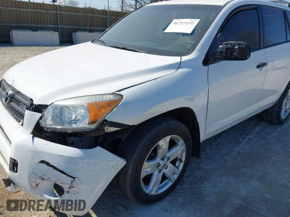 2006 Toyota RAV4 with VIN JTMBK33V165004551, listed as a IAAI auction lot 41757152 with 177,508 mi miles. Bid and sale history available at carsss.com. Image 12.