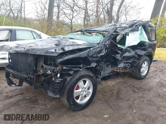 2012 Ford Escape XLS z VIN 1FMCU9C73CKB34021, wystawiony jako IAAI lot #40971529 z przebiegiem Nie podano mil oraz . Historia ofert i sprzedaży dostępna na DreamBid. Obrazek 16.