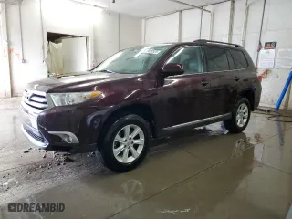 2011 Toyota Highlander with VIN 5TDZK3EH3BS039005, listed as a Copart auction lot 49630925 with 213,065 mi miles and Salvage Title. Bid and sale history available at carsss.com. Image 1.