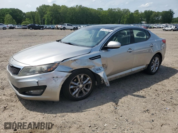 2013 Kia Optima EX z VIN 5XXGN4A78DG259164, wystawiony jako Copart lot #54259345 z przebiegiem 165 326 mil mil oraz Czysty tytuł • Clean title. Historia ofert i sprzedaży dostępna na DreamBid. Obrazek 1.