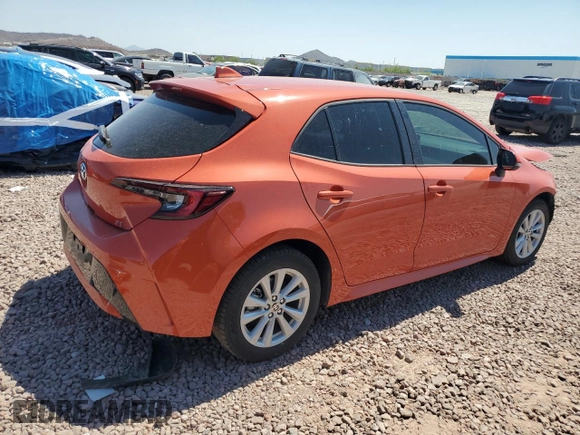 2023 Toyota Corolla Hatchback SE with VIN JTND4MBE5P3214007, listed as a Copart auction lot 70219754 with 13,973 mi miles and Salvage Title. Bid and sale history available at carsss.com. Image 3.