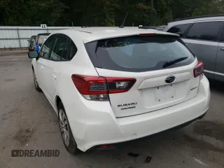 2022 Subaru Impreza with VIN 4S3GTAB63N3711632, listed as a Copart auction lot 61473452 with 10,739 mi miles. Bid and sale history available at carsss.com. Image 3.