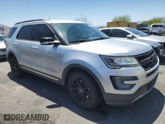 2017 Ford Explorer XLT with VIN 1FM5K7D81HGB22079, listed as a Copart auction lot 56990835 with 85,381 mi miles and Salvage title. Bid and sale history available at DreamBid. Image 4.