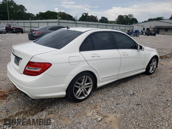 2014 Mercedes-Benz C 250 Sport with VIN WDDGF4HB4ER307402, listed as a Copart auction lot 60545145 with 131,283 mi miles and Salvage title. Bid and sale history available at DreamBid. Image 3.