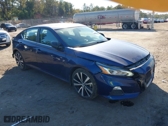 2019 Nissan Altima 2.5 SR with VIN 1N4BL4CV2KN319426, listed as a IAAI auction lot 40690601 with 98,875 mi miles. Bid and sale history available at carsss.com. Image 1.