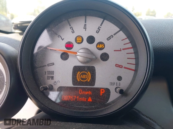 2014 MINI Convertible с VIN WMWZN3C55ET569656, выставлен на аукционе IAAI как лот 42105348 с пробегом 87 671 миль миль и . История ставок и продаж доступна на DreamBid. Изображение 7.
