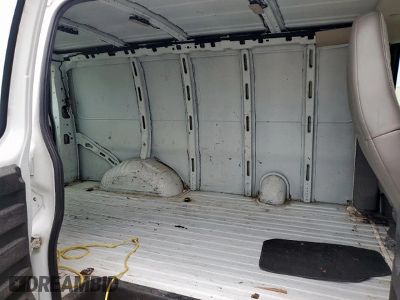 2017 Chevrolet Express Cargo with VIN 1GCWGAFFXH1293421, listed as a Copart auction lot 57913355 with 410,541 mi miles and Clean title. Bid and sale history available at DreamBid. Image 11.