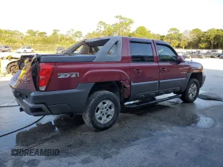 2004 Chevrolet Avalanche Z71 with VIN 3GNEK12T24G203820, listed as a Copart auction lot 76016844 with Not Provided miles and Non Repairable. Bid and sale history available at carsss.com. Image 3.